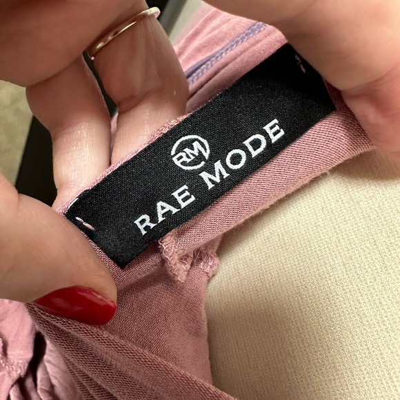 Rae Mode 3/4 Sleeve Soft Hooded Top 1X - Picture 4 of 4